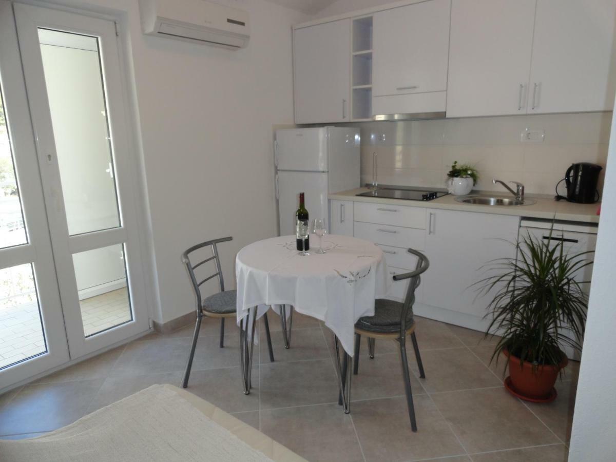 Apartments Anica 2 Makarska Eksteriør bilde